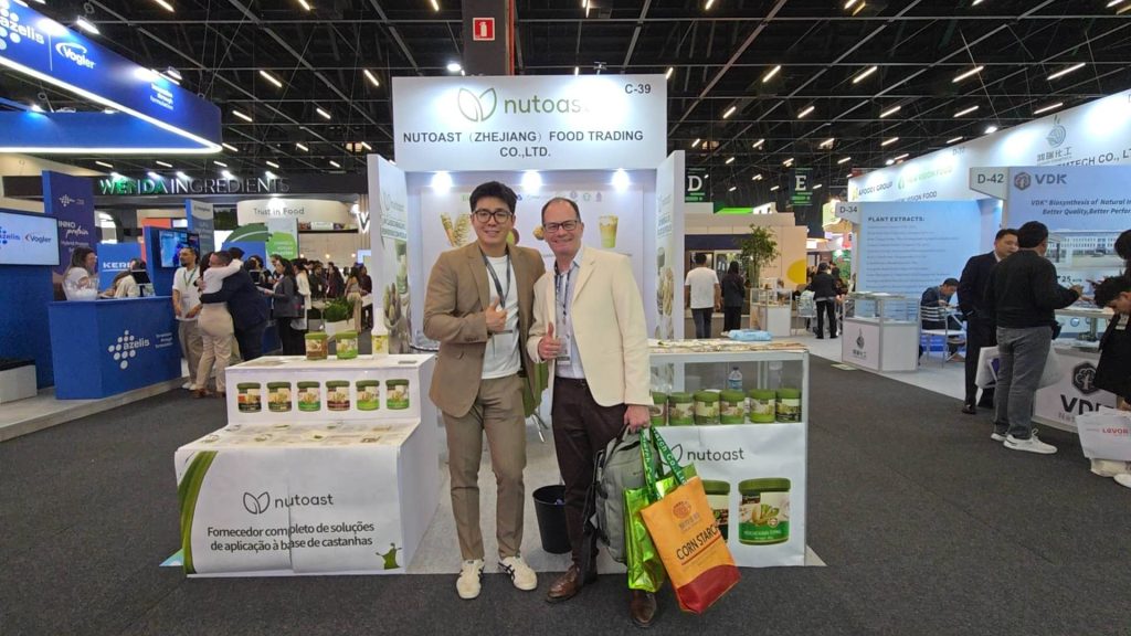Discussing pistachio concepts for chocolate and confectionery at Fi South America 2026.